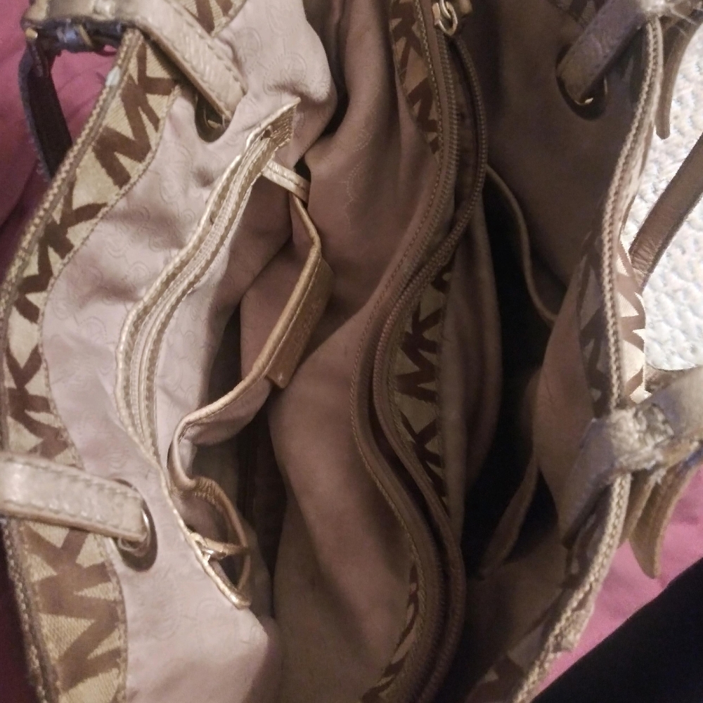 Michael Kors purse